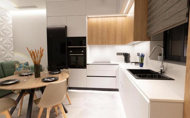 BillMar Luxury Apartment