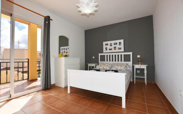 Fuerte Holiday Oliva 3br large sundeck Dream