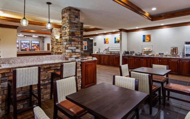 Best Western Inn & Suites