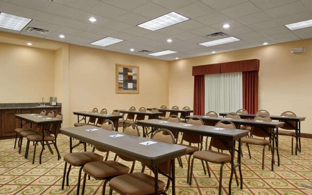 Homewood Suites by Hilton Rochester - Victor