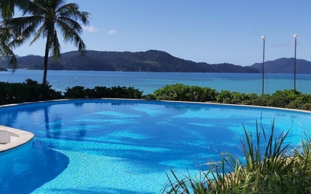 Lagoon 202 on Hamilton Island