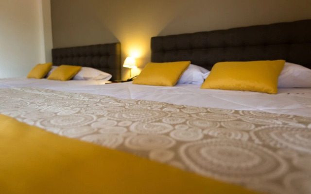 San Rocke House Hotel
