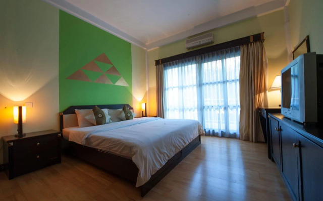 Embassy Place Apartments