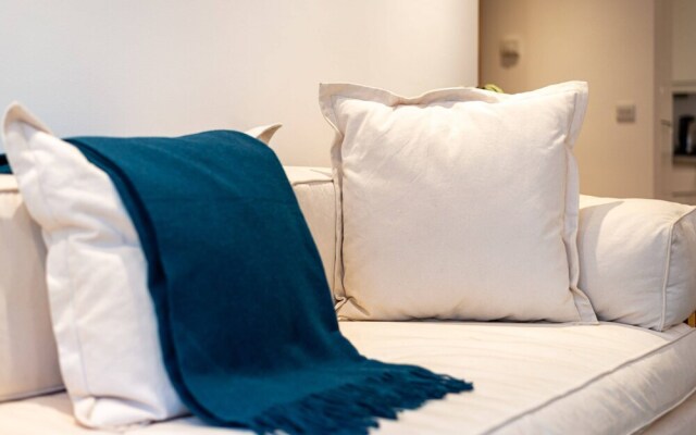 "Guestready  Stylish 2br Home In Islington"
