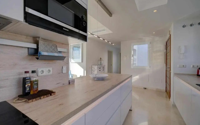 Luxury Penthouse Alcazaba Lagoon EHHouse