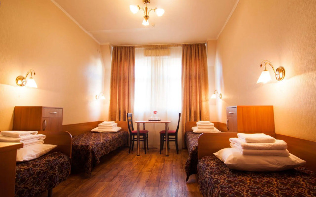 Mini hotel on Geroiv Energetykiv,18