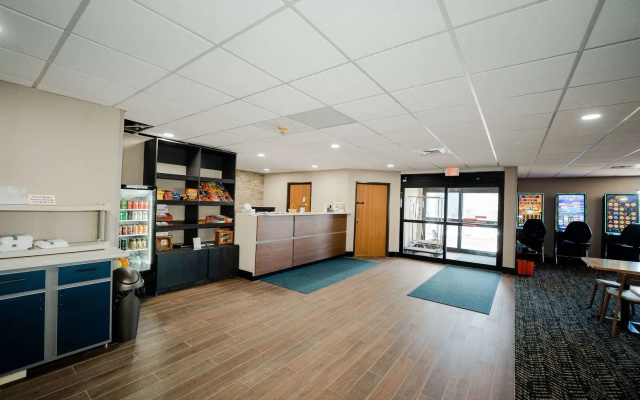 AmericInn by Wyndham Tomahawk