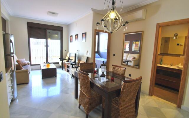 Living Sevilla Apartments