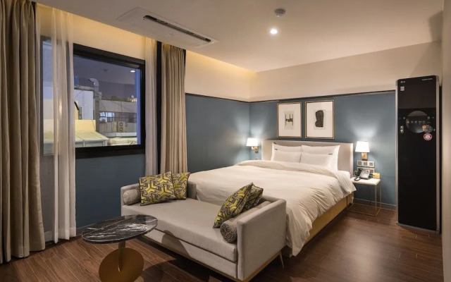 Busanjin Brown-dot hotel