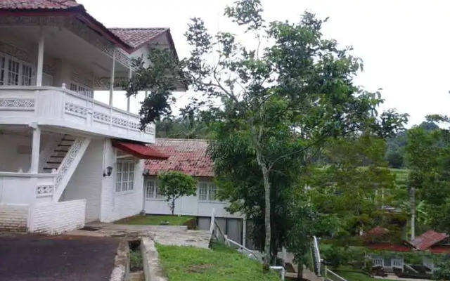 Marbella Villa Resort