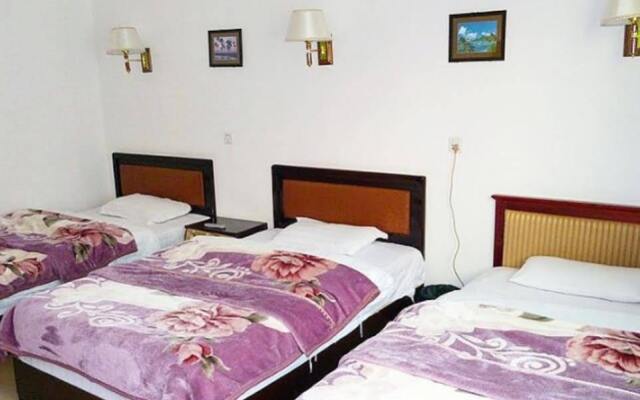 Yijia Youth Inn Jiuzhaigou Branch 2