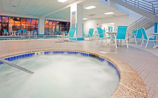 DoubleTree by Hilton New York LaGuardia Airport