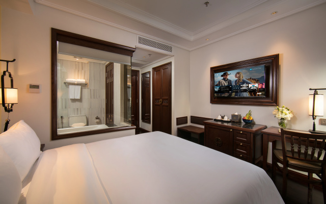Lucien Hanoi Lakeside Hotel & Rooftop – Guest Rooms – Hanoi