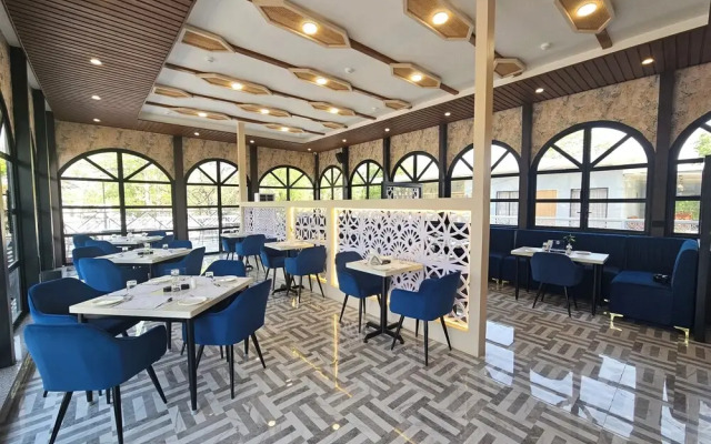 Hotel The Bundela