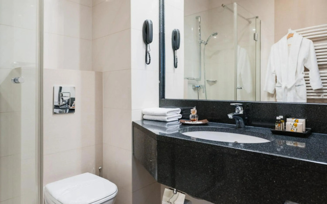 Booking Hotel & Spa