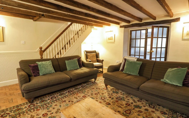 Glandwr Cottage