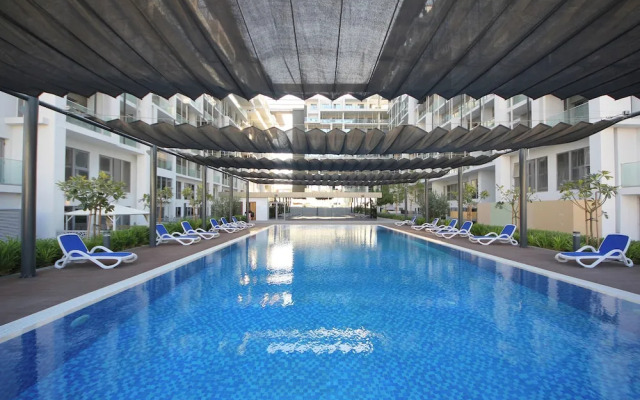 Silk Valley-Chic Studio near Masdar Park