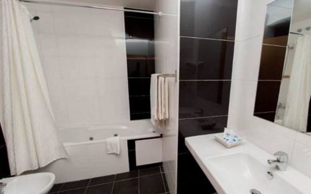 Hotel Urban Monte Blanco by Eurotels