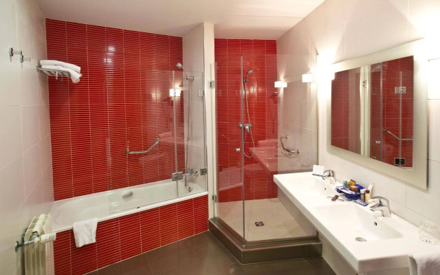 Hotel Granada by Pierre & Vacances