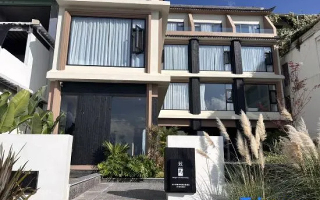 DL Fang Island Resort Shuanglang Erhai