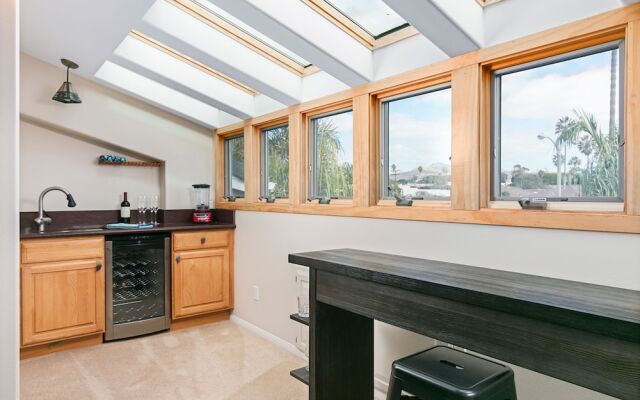 2462 Pierpont Blvd Home