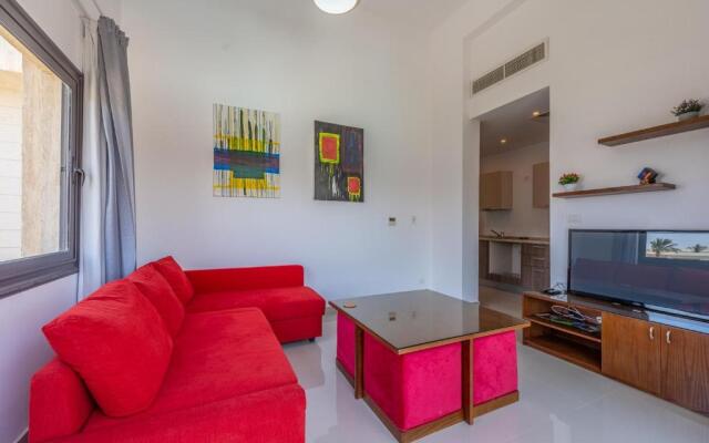 Golden Apartments Pool view 1 bedroom apartment in GCribs