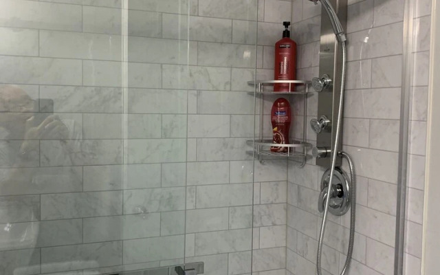 Ambiance by the Falls Cozy Suite