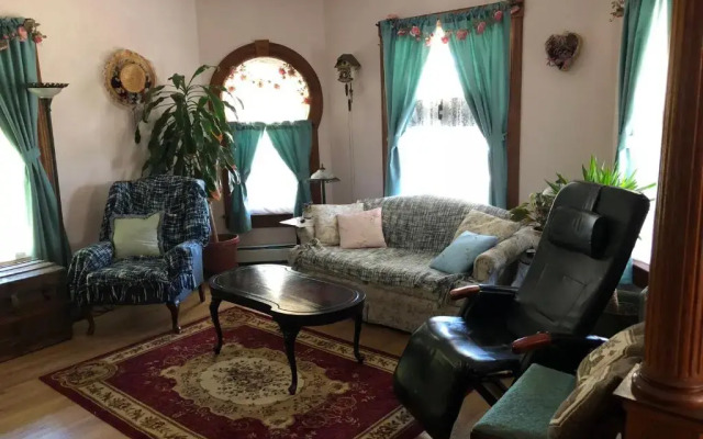 Antique Rose Inn Windham