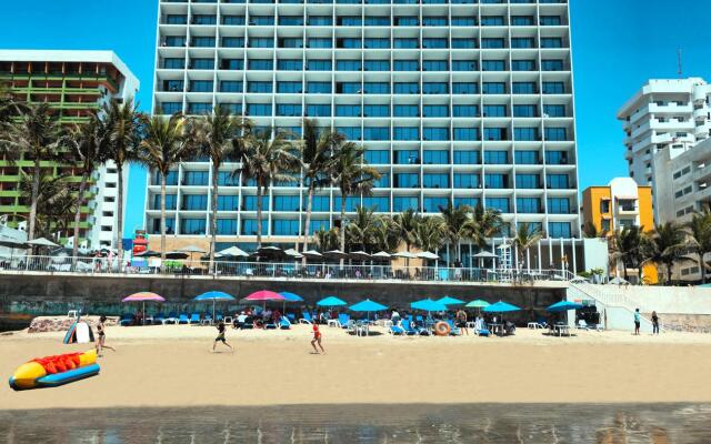 Viaggio Resort Mazatlán