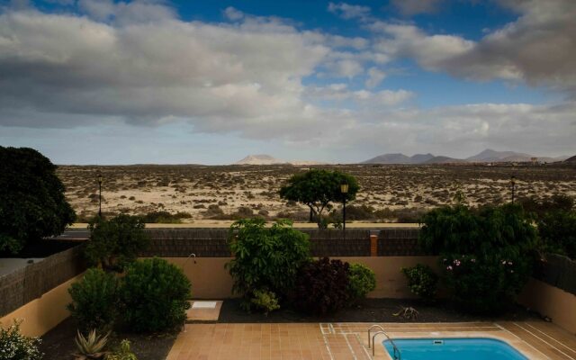 Villa SeaDogs Surf & Arts
