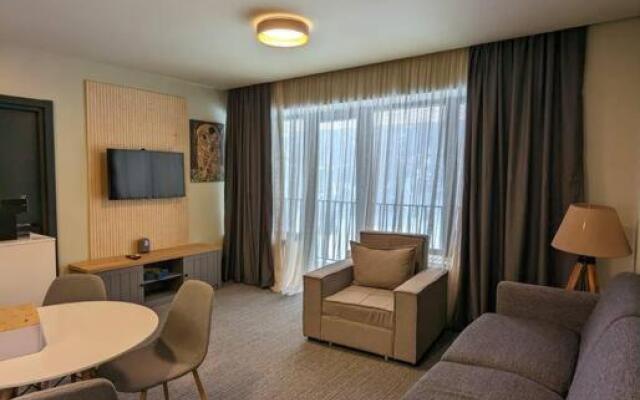 Bakuriani, Kokhta Mitarbi Resort B1