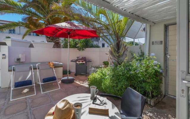 Apartment Melkbos Moments