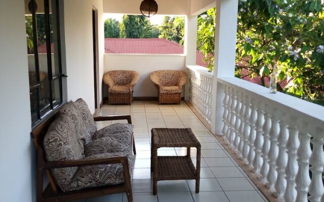 Jutland Lodge Moshi