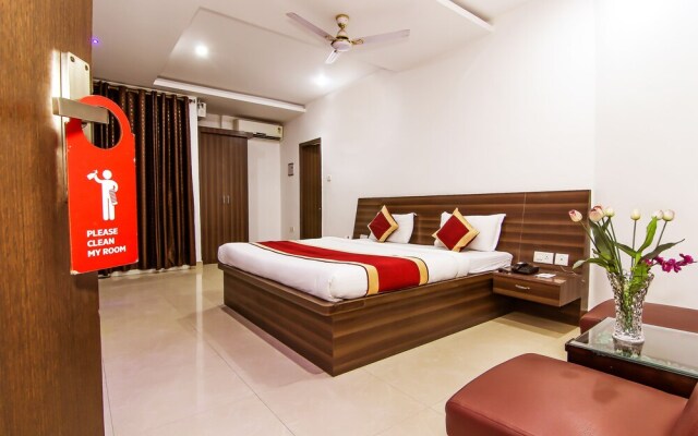 OYO 6804 Hotel Buddha Residency