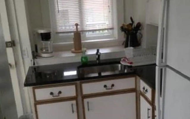 Ashbury House B&B