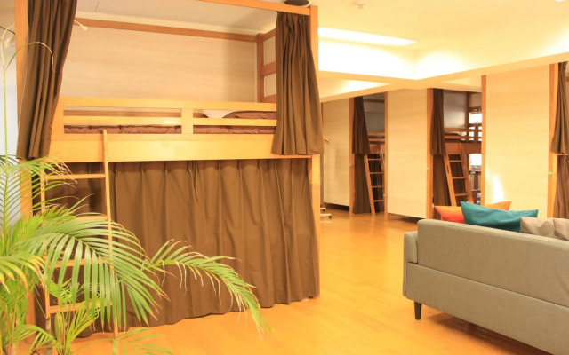 T&K Hostel Kobe Sannomiya East