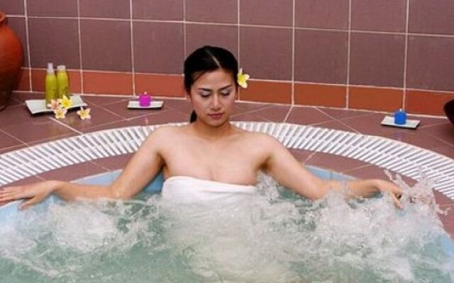 Tam Giang Resort  Spa