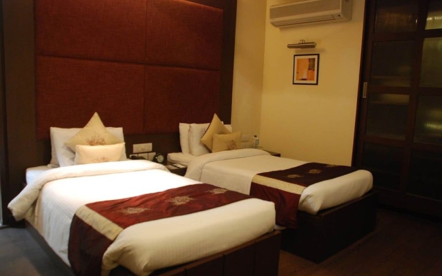 Apartment 52 – Guest Rooms – New Delhi