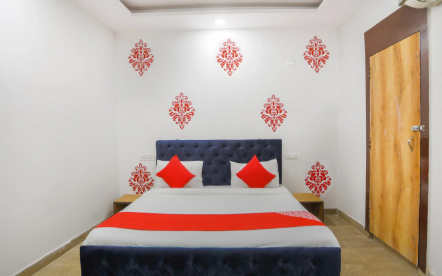 Diamond Stay by OYO Rooms