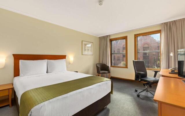 Sydney Harbour Hotel