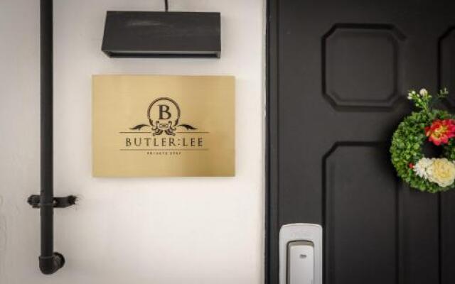 BUTLER:LEE HONGDAE-Caters to Women