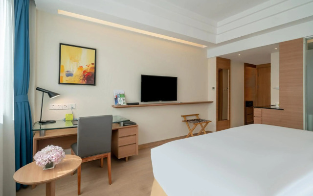 Holiday Inn Shanghai Hongqiao Central by IHG