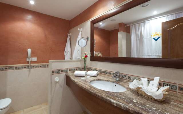 Valentin Star Menorca - Adults Only