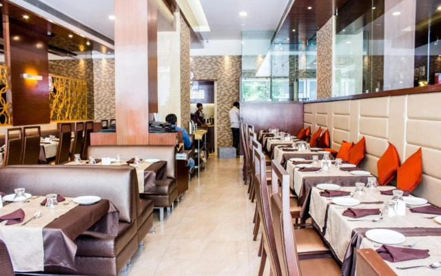 OYO 351 Hotel Corporate