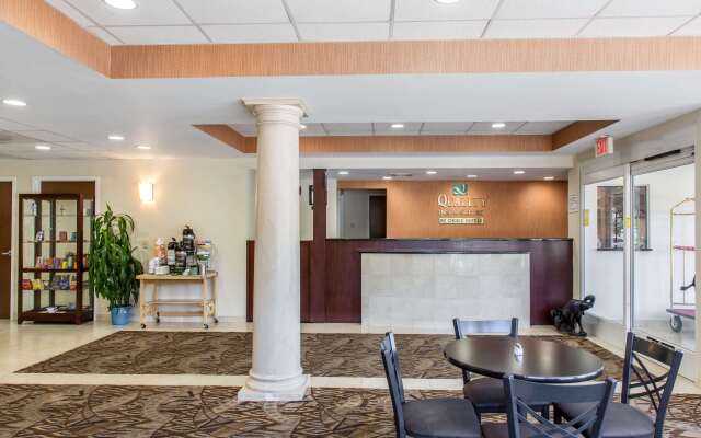 Quality Inn & Suites Danbury near University