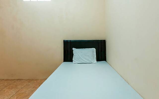 OYO Life 2424 Kost Luqman 2