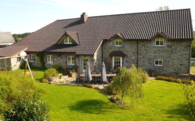 Rustically Decorated Farm With Many Facilities