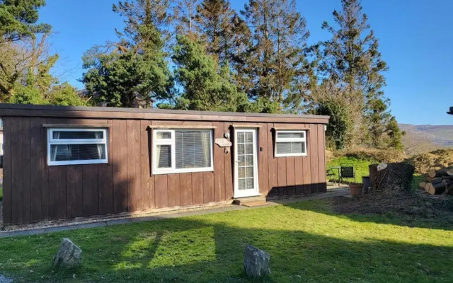 Mountainside Lodge in Aberdovey - Near Beach
