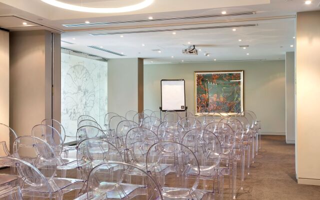 The Olsen Melbourne - Art Series