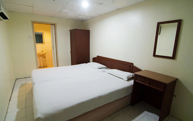 Coral Bay Resort - photo 4